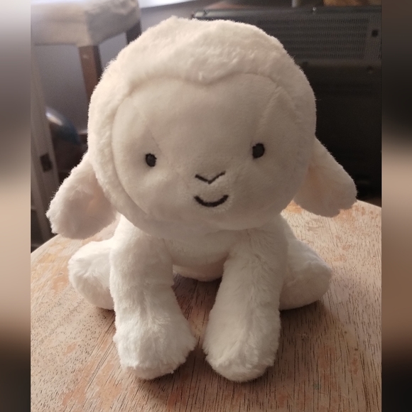 -Carters Child of Mine Plush Lamb Toy Rattle 2015 Soft Rattle Crinkle Feet Lovey - Picture 3 of 13
